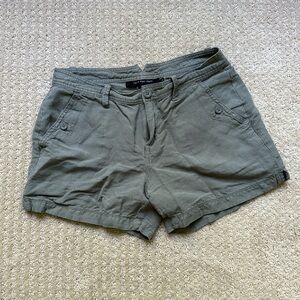 🟢 5/$25 Calvin Klein Jeans | Linen Blend Shorts | Size 6